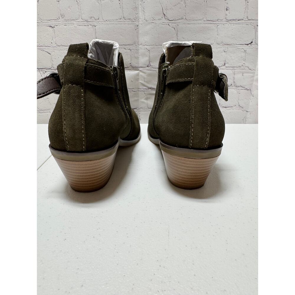 White Mountain Women’s Suede Ankle Boots Size 8 New with Box - Picture 2 of 9